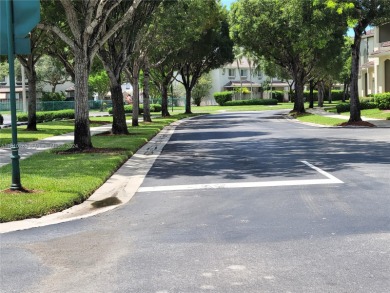 Fabulous townhouse with a garage in the beautiful Guard Gated on Keys Gate Golf Club in Florida - for sale on GolfHomes.com, golf home, golf lot