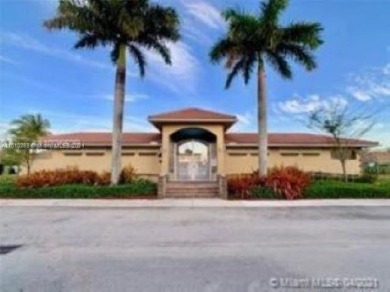 Fabulous townhouse with a garage in the beautiful Guard Gated on Keys Gate Golf Club in Florida - for sale on GolfHomes.com, golf home, golf lot