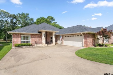 Enjoy serene views from your backyard on the green -- perfectly on Oak Hurst Golf Course in Texas - for sale on GolfHomes.com, golf home, golf lot