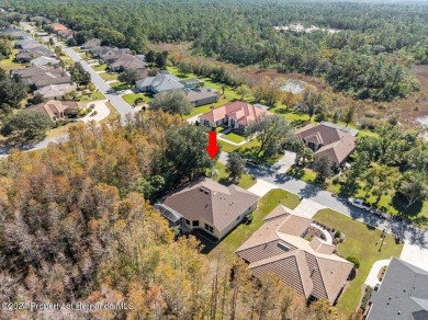 NEW ROOF 2023, NEW HOT WATER HEATER 2023, NEWER A/C 2017, NEW on Glen Lakes Country Club in Florida - for sale on GolfHomes.com, golf home, golf lot