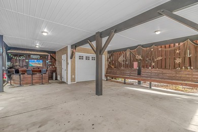 Do you want to live on VACATION full time or have a fabulous on Prestwick Country Club in South Carolina - for sale on GolfHomes.com, golf home, golf lot