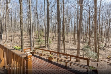 Experience the ease of relaxed mountain living in this inviting on Sapphire National Golf Club in North Carolina - for sale on GolfHomes.com, golf home, golf lot