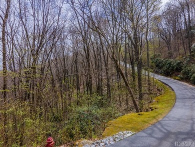 Exceptional views and easy access to all amenities! Located on Highlands Country Club in North Carolina - for sale on GolfHomes.com, golf home, golf lot