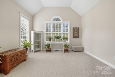 Golf course living, newly up-dated floors, HVAC and roof! This on Waterford Golf Club in South Carolina - for sale on GolfHomes.com, golf home, golf lot
