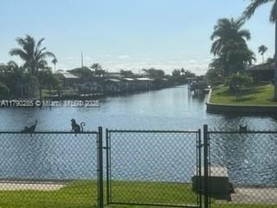 !! Motivated Sellers!! Wake up to breathtaking sunrises in this on Royal Tee Country Club in Florida - for sale on GolfHomes.com, golf home, golf lot