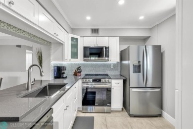 Welcome to this beautifully renovated 2-bedroom, 2-bath with on Oaks Country Club in Florida - for sale on GolfHomes.com, golf home, golf lot