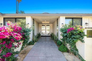 All the ingredients of a luxurious FIVE STAR desert retreat. As on The Springs Country Club in California - for sale on GolfHomes.com, golf home, golf lot