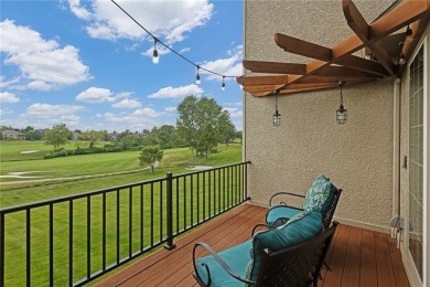 METICULOUSLY MAINTAINED ONE OWNER TOWNHOME BACKING TO THE STALEY on Staley Farms Golf Club in Missouri - for sale on GolfHomes.com, golf home, golf lot
