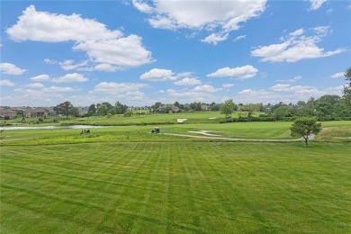 METICULOUSLY MAINTAINED ONE OWNER TOWNHOME BACKING TO THE STALEY on Staley Farms Golf Club in Missouri - for sale on GolfHomes.com, golf home, golf lot