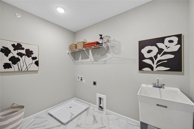 COMPLETED NEW CONSTRUCTION! Seller offering contribution toward on Pheasant Acres Golf Club in Minnesota - for sale on GolfHomes.com, golf home, golf lot