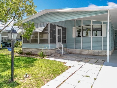 (ver mas abajo en espanol) Welcome to affordable 55+ living at on Lakes at Leesburg Golf Course in Florida - for sale on GolfHomes.com, golf home, golf lot
