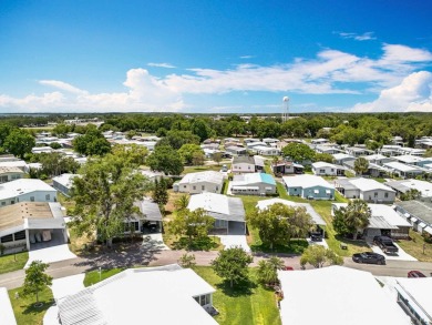 (ver mas abajo en espanol) Welcome to affordable 55+ living at on Lakes at Leesburg Golf Course in Florida - for sale on GolfHomes.com, golf home, golf lot