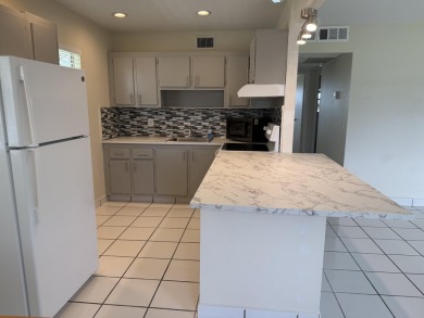 Welcome to this beautiful freshly painted 2-bedroom, 2-bath on Kings Point Golf - Executive in Florida - for sale on GolfHomes.com, golf home, golf lot
