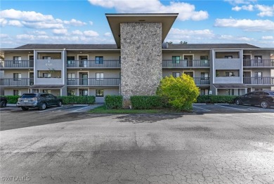 This delightful 2-bedroom, 2-bathroom condo in Augusta Court on Royal Palm Golf Club in Florida - for sale on GolfHomes.com, golf home, golf lot
