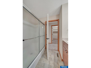 Come see this beautiful 2 story townhome in NE Lincoln! This on Mahoney Golf Course in Nebraska - for sale on GolfHomes.com, golf home, golf lot