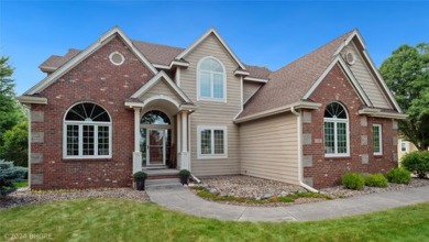 This stunning 2-Story home comes with an impressive list of on Briarwood Club of Ankeny in Iowa - for sale on GolfHomes.com, golf home, golf lot