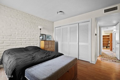 Welcome to your perfect blend of comfort and convenience in this on Emerald Springs Golf Course in Texas - for sale on GolfHomes.com, golf home, golf lot