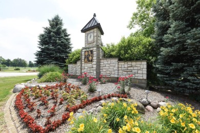 Beautiful MOVE-IN-READY home on the Golf Course With FANTASTIC on Lakes of the Four Seasons Country Club in Indiana - for sale on GolfHomes.com, golf home, golf lot