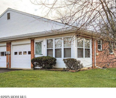 Two bedroom co-op ready for you to move right in.  Freshly on Keswick Village Golf Course in New Jersey - for sale on GolfHomes.com, golf home, golf lot