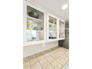 Charming 2BR, 2BA extended Shawnee model in the desirable active on Cottonwood Country Club in Arizona - for sale on GolfHomes.com, golf home, golf lot