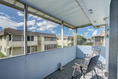 Enjoy the best of 55+ living in this beautifully renovated on Addison Reserve in Florida - for sale on GolfHomes.com, golf home, golf lot