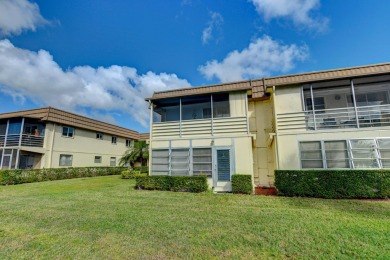 Enjoy the best of 55+ living in this beautifully renovated on Addison Reserve in Florida - for sale on GolfHomes.com, golf home, golf lot