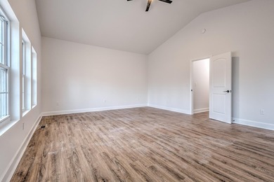 NO HOA, LARGE .69 ACRE LOT, FULLY RENOVATED ---- Completely on The Tradition Golf Club in South Carolina - for sale on GolfHomes.com, golf home, golf lot