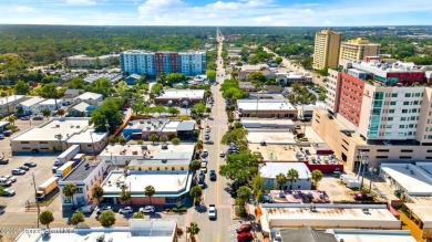 Renovated Melbourne home in a prime downtown location--walkable on Crane Creek Reserve Golf Club in Florida - for sale on GolfHomes.com, golf home, golf lot
