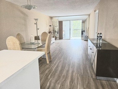 Welcome to this beautifully renovated 2-bedroom, 2-bathroom on  in Florida - for sale on GolfHomes.com, golf home, golf lot