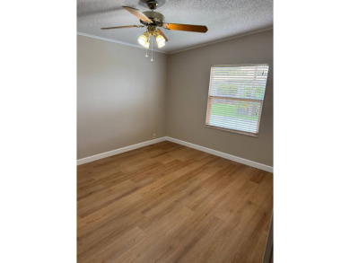 453 Don Tab Way on Golden Lakes Golf Course in Florida - for sale on GolfHomes.com, golf home, golf lot