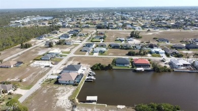 DIRECT Gulf-Access, no bridges, oversized (almost 12,000 SF) on Burnt Store Golf Club in Florida - for sale on GolfHomes.com, golf home, golf lot
