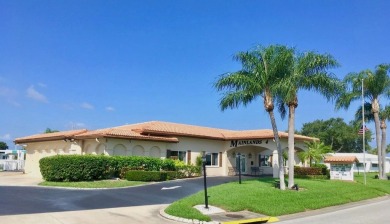 Beautiful waterview at this stunning 2 bedroom, 2 bath, 2 car on Mainlands Golf Club in Florida - for sale on GolfHomes.com, golf home, golf lot