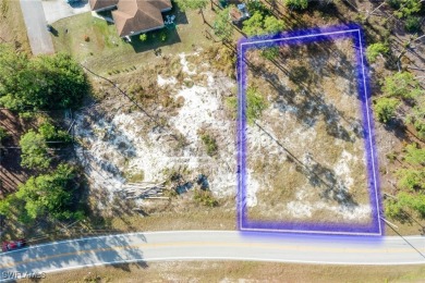 Great central location! Close to mini golf, shopping on Lehigh Resort Club in Florida - for sale on GolfHomes.com, golf home, golf lot