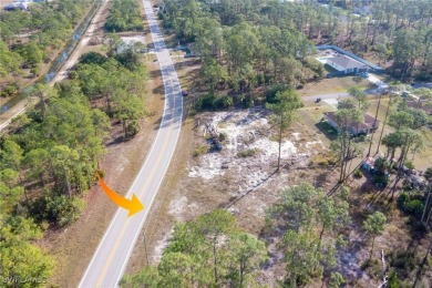 Great central location! Close to mini golf, shopping on Lehigh Resort Club in Florida - for sale on GolfHomes.com, golf home, golf lot