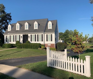 Quietly located on cul-de-sac in Williamsburg Village near on Danville Country Club in Kentucky - for sale on GolfHomes.com, golf home, golf lot