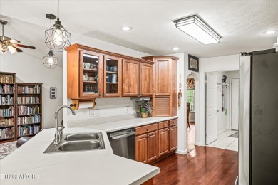 LAKE TANSI RESORT 2235 SQUARE FEET ALL BRICK HOME ON DOUBLE on Lake Tansi Village Country Club in Tennessee - for sale on GolfHomes.com, golf home, golf lot