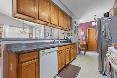 Opportunity awaits at 437 Prairie Knoll! This spacious condo is on Timber Pointe Golf Club in Illinois - for sale on GolfHomes.com, golf home, golf lot