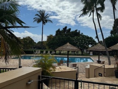 Opportunity to own a walk in level Kaanapali Royal in the heart on Kaanapali Golf Courses in Hawaii - for sale on GolfHomes.com, golf home, golf lot