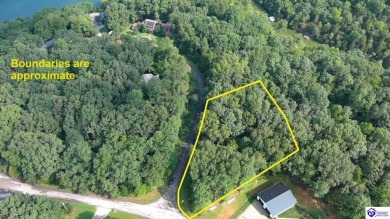 Don't miss out on your opportunity to build your dream home on Doe Valley Country Club in Kentucky - for sale on GolfHomes.com, golf home, golf lot