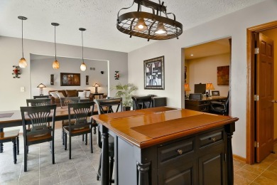 Beautiful 3 bed, 2 bath home in desired Westlake Village! This on Westlake Village in Illinois - for sale on GolfHomes.com, golf home, golf lot
