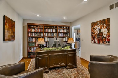 Beautiful 3 bed, 2 bath home in desired Westlake Village! This on Westlake Village in Illinois - for sale on GolfHomes.com, golf home, golf lot