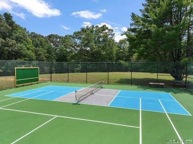 Be *Home for the Holidays* in this BRAND NEW Lakefront on Kinderton Country Club in Virginia - for sale on GolfHomes.com, golf home, golf lot