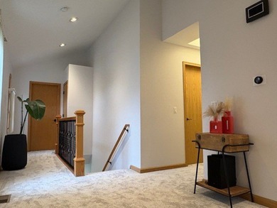 Get ready for the WOW factor! Gorgeous upper floor townhome on Fox Run Golf Links in Illinois - for sale on GolfHomes.com, golf home, golf lot
