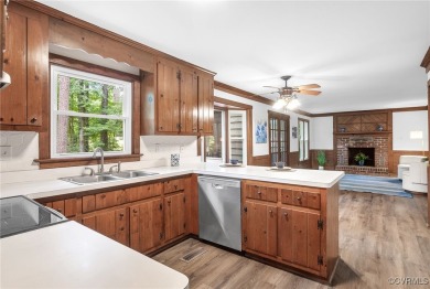 Live on the 6th fairway of Brandermill Golf Course!! Lovely 4BR on Brandermill Country Club in Virginia - for sale on GolfHomes.com, golf home, golf lot