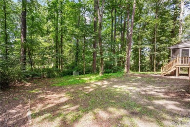 Live on the 6th fairway of Brandermill Golf Course!! Lovely 4BR on Brandermill Country Club in Virginia - for sale on GolfHomes.com, golf home, golf lot