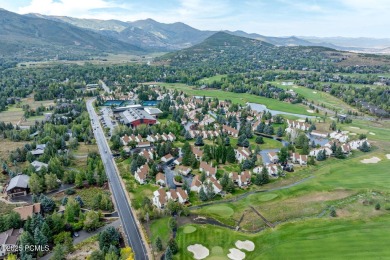 Luxuriously renovated two-bedroom townhome with a spacious on Park Meadows Country Club in Utah - for sale on GolfHomes.com, golf home, golf lot