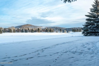 Luxuriously renovated two-bedroom townhome with a spacious on Park Meadows Country Club in Utah - for sale on GolfHomes.com, golf home, golf lot