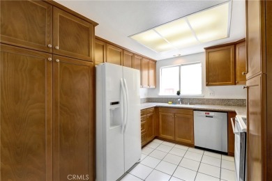 Laguna Woods 55+ Condo with Golf Course View - Top Floor 1 Bed/1 on Laguna Woods Village Golf Course in California - for sale on GolfHomes.com, golf home, golf lot