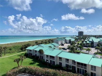 Charming, elegant, cozy and harmonious spacious 2 bedroom ocean on Ocean Village Golf Course in Florida - for sale on GolfHomes.com, golf home, golf lot