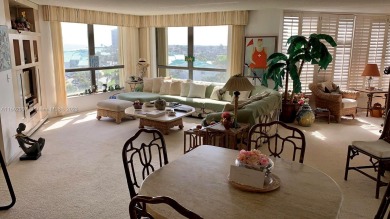 Charming, elegant, cozy and harmonious spacious 2 bedroom ocean on Ocean Village Golf Course in Florida - for sale on GolfHomes.com, golf home, golf lot